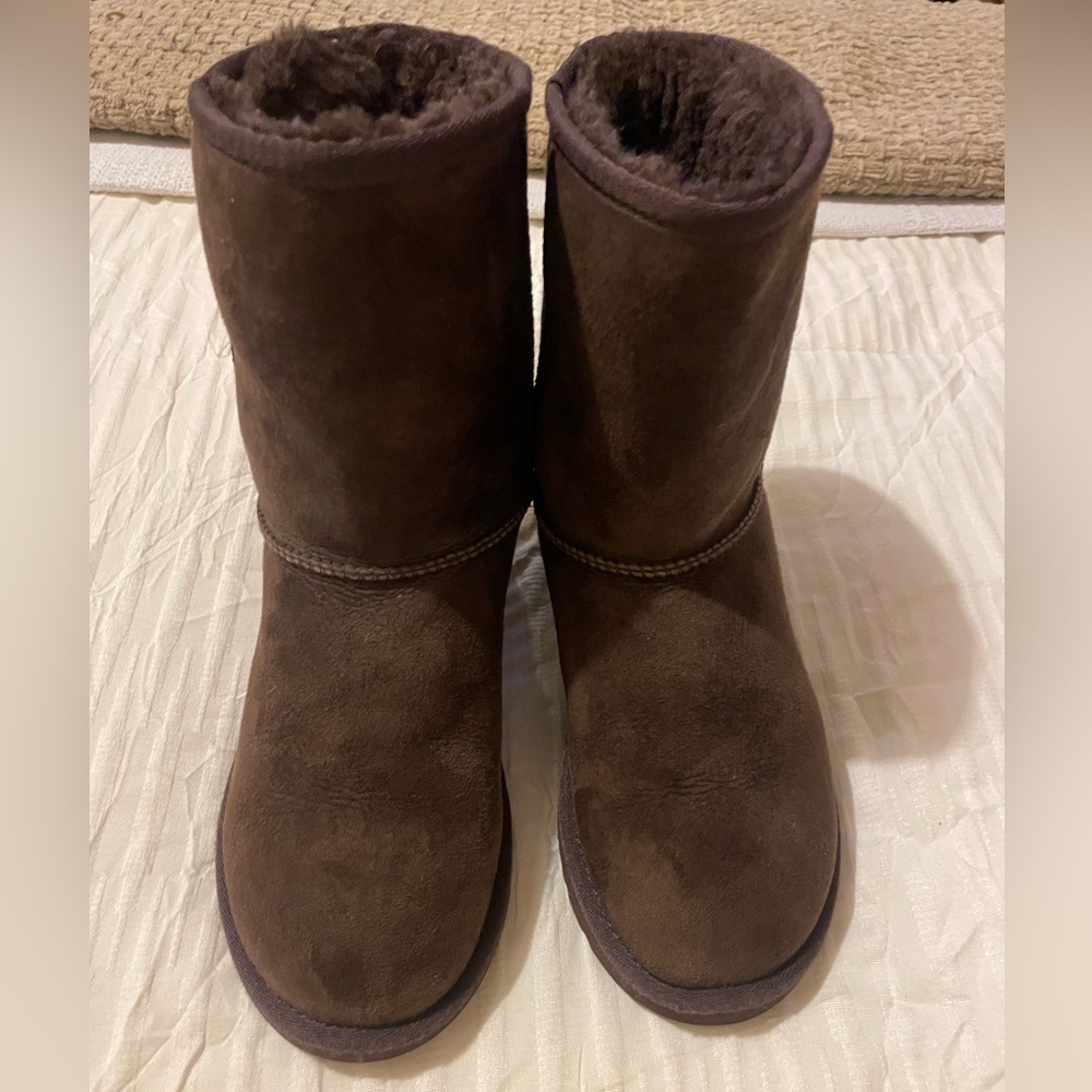 Uggs boots size 3